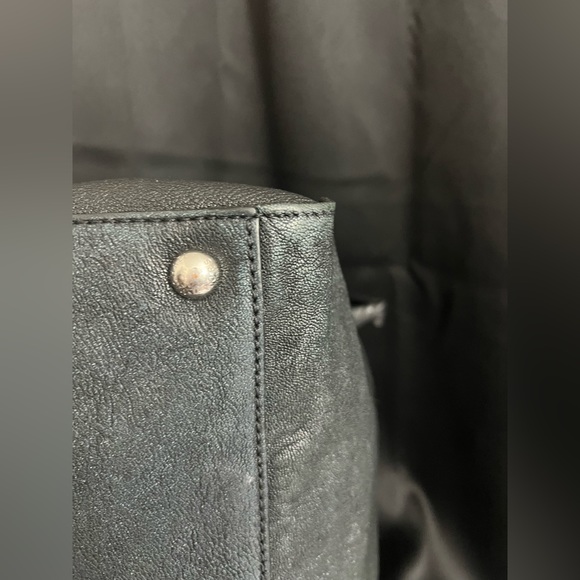 Micheal Kors Hamilton Tote/Satchel Navy W/Silver Hardware - Picture 9 of 16